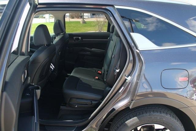 new 2025 Kia Sorento car, priced at $37,830