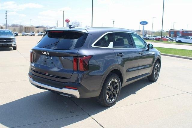 new 2025 Kia Sorento car, priced at $37,830
