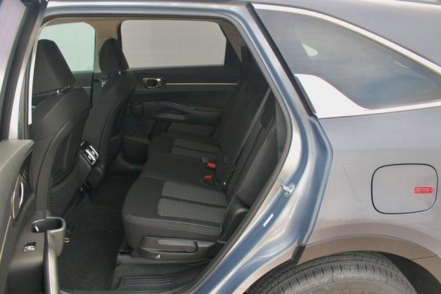 new 2025 Kia Sorento car, priced at $33,630