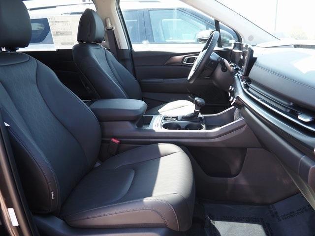 new 2026 Kia Carnival car, priced at $48,820