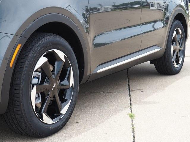 new 2025 Kia Sorento Hybrid car, priced at $48,855
