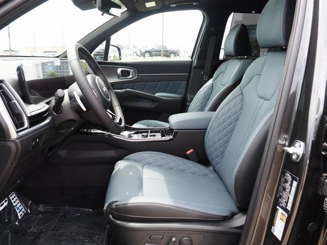 new 2025 Kia Sorento Hybrid car, priced at $48,855