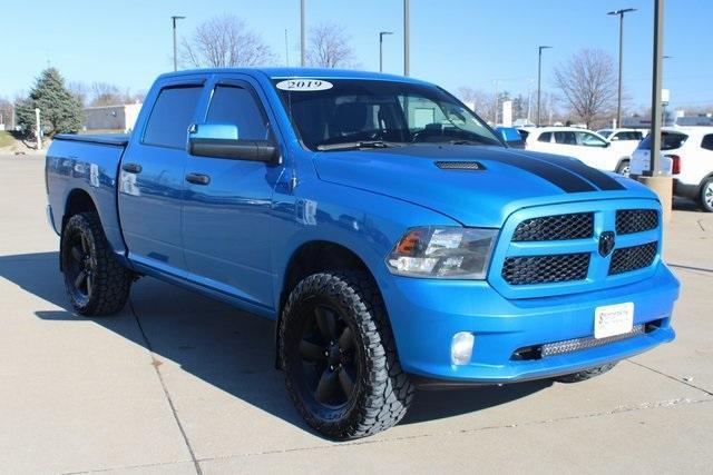 used 2019 Ram 1500 Classic car, priced at $27,885