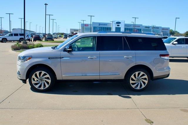 new 2024 Lincoln Navigator car, priced at $102,703