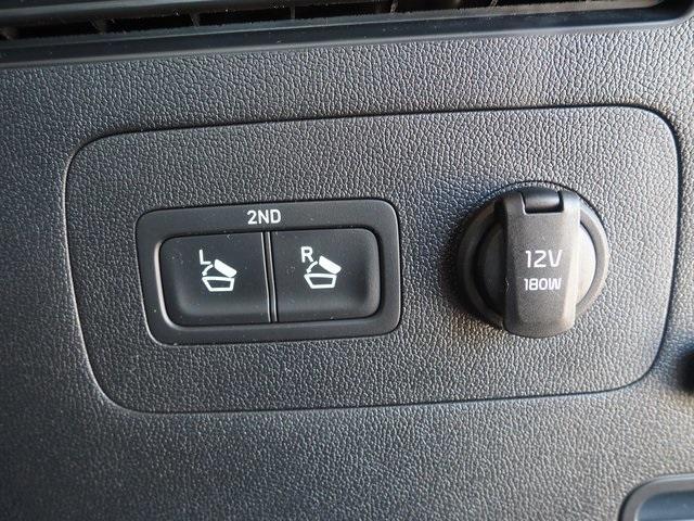 used 2021 Kia Sorento car, priced at $26,333
