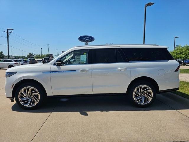 new 2025 Lincoln Navigator L car, priced at $103,258