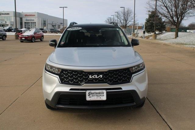 used 2022 Kia Sorento car, priced at $27,500