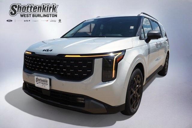 new 2025 Kia Carnival Hybrid car, priced at $54,630