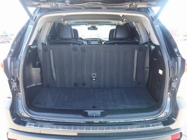 used 2018 Toyota Highlander car, priced at $18,511