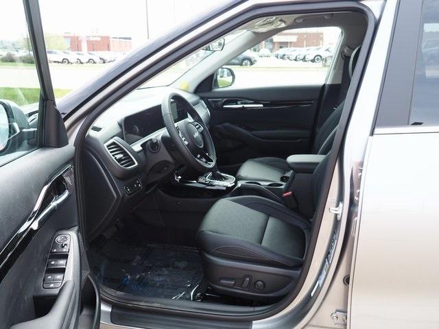 new 2025 Kia Seltos car, priced at $30,945