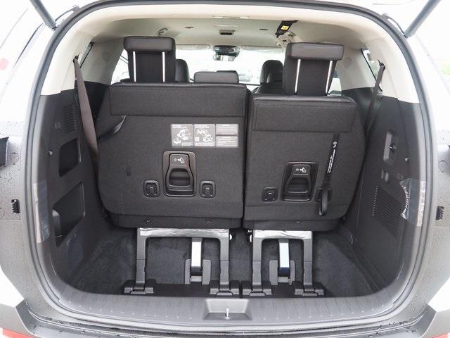 new 2025 Kia Carnival Hybrid car, priced at $45,195