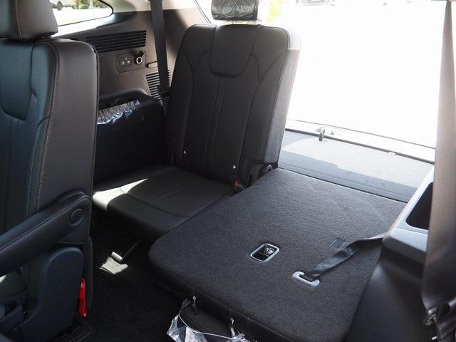new 2025 Kia Sorento car, priced at $42,560