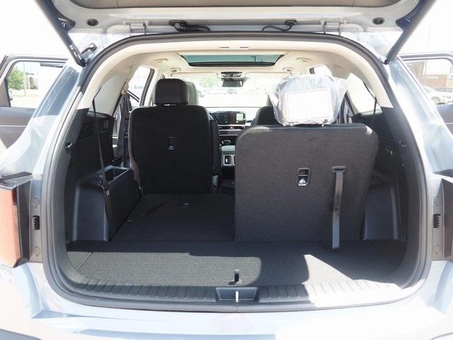 new 2025 Kia Sorento car, priced at $42,560