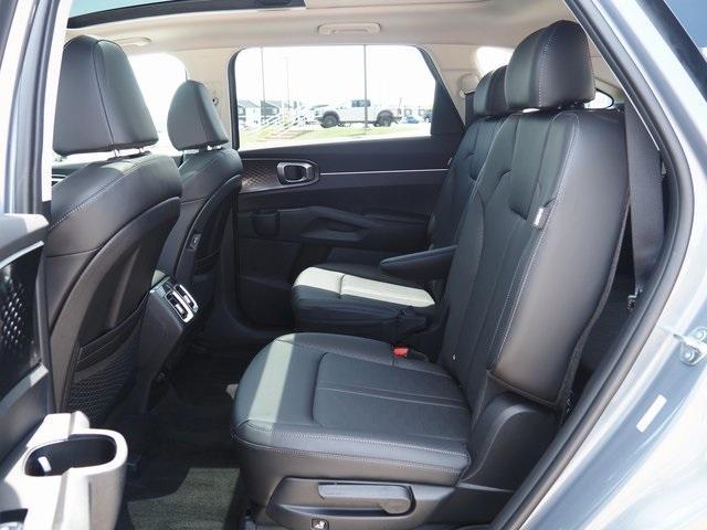 new 2025 Kia Sorento car, priced at $42,560