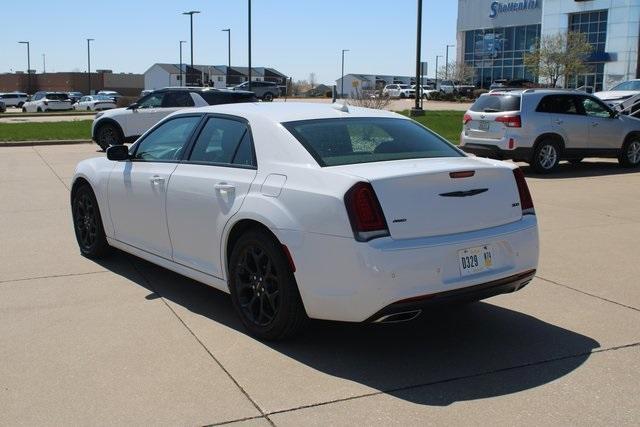 used 2022 Chrysler 300 car, priced at $25,885