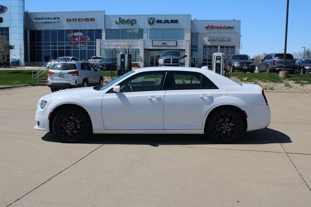 used 2022 Chrysler 300 car, priced at $25,885