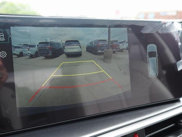 new 2025 Kia Sorento car, priced at $43,555