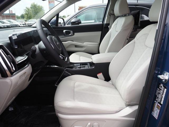 new 2025 Kia Sorento car, priced at $43,555