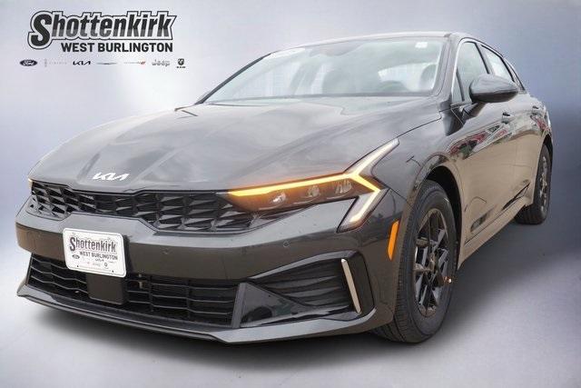 new 2025 Kia K5 car, priced at $28,365