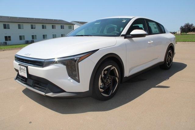 new 2025 Kia K4 car, priced at $25,560