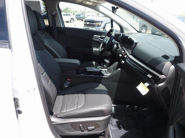 new 2026 Kia Sportage car, priced at $40,180
