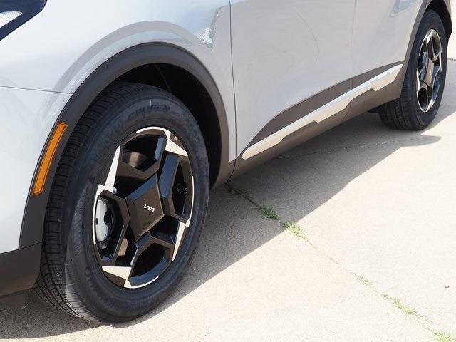 new 2026 Kia Sportage car, priced at $33,580