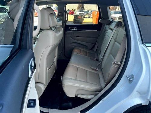 used 2021 Jeep Grand Cherokee car, priced at $19,775