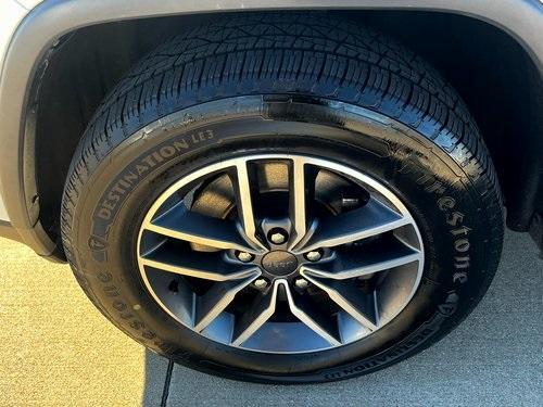 used 2021 Jeep Grand Cherokee car, priced at $19,775