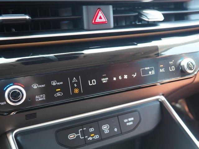 new 2026 Kia Carnival car, priced at $55,285