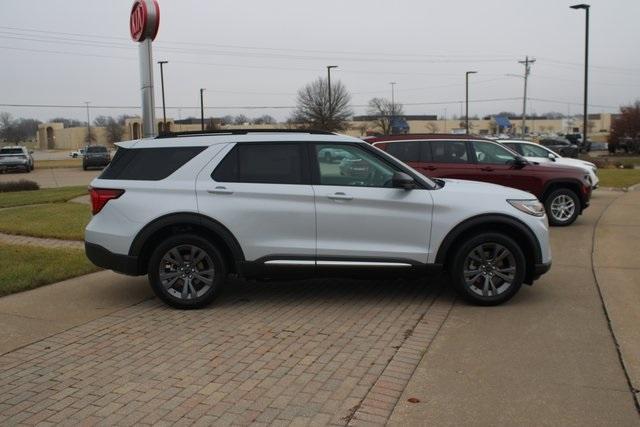 new 2025 Ford Explorer car, priced at $46,205