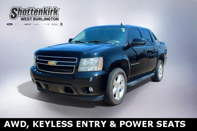 used 2009 Chevrolet Avalanche car, priced at $14,850