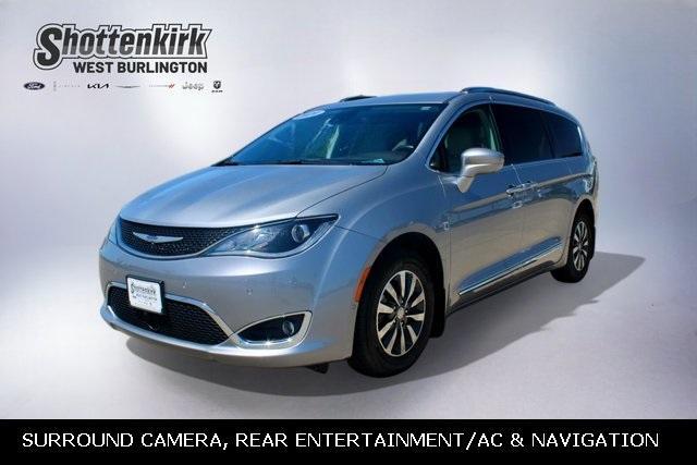 used 2020 Chrysler Pacifica car, priced at $32,899