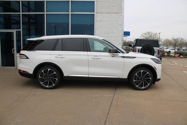 new 2025 Lincoln Aviator car, priced at $71,292