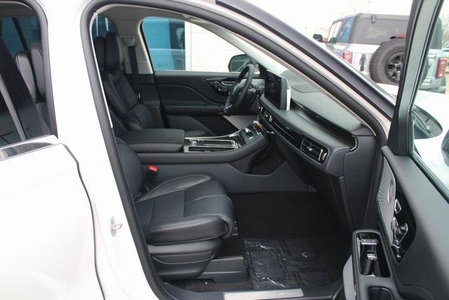 new 2025 Lincoln Aviator car, priced at $71,292