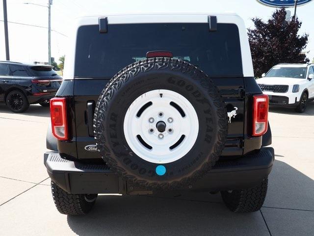 new 2025 Ford Bronco car, priced at $52,077