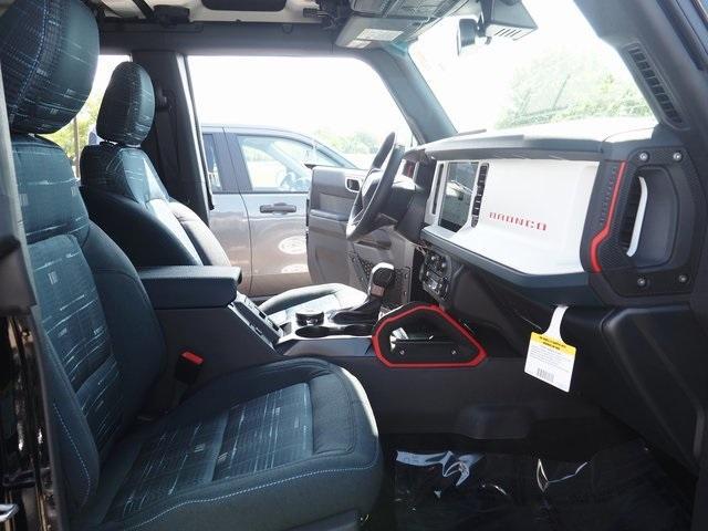 new 2025 Ford Bronco car, priced at $52,077