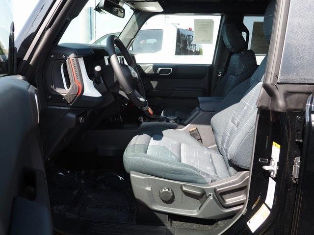 new 2025 Ford Bronco car, priced at $52,077