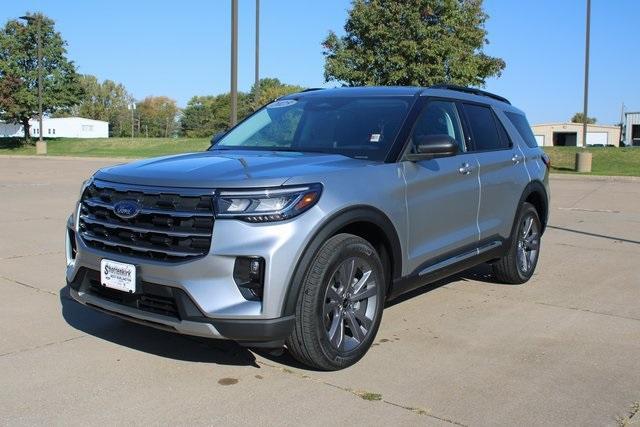 new 2025 Ford Explorer car, priced at $47,265