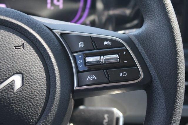 new 2025 Kia Seltos car, priced at $26,275