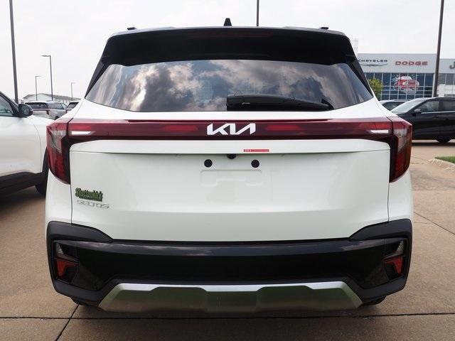 new 2026 Kia Seltos car, priced at $27,370