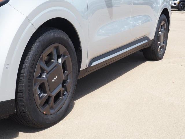 new 2026 Kia Carnival car, priced at $50,285