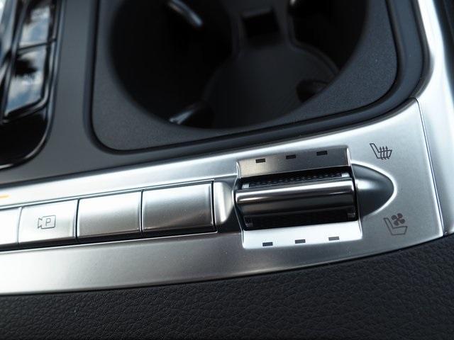 new 2026 Kia Carnival car, priced at $50,285