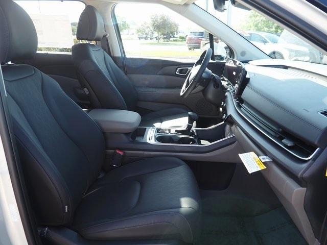 new 2026 Kia Carnival car, priced at $48,645