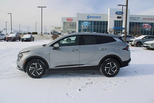 new 2025 Kia Sportage Hybrid car, priced at $31,940