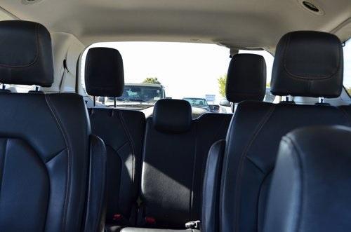 used 2020 Chrysler Pacifica car, priced at $17,333