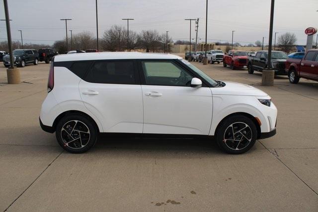 new 2025 Kia Soul car, priced at $26,485