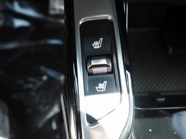 new 2025 Kia Sorento car, priced at $48,060