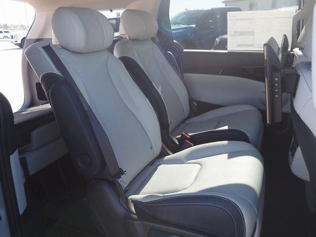 new 2026 Kia Carnival car, priced at $55,865