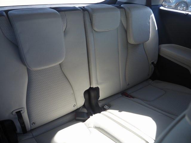 new 2026 Kia Carnival car, priced at $55,865