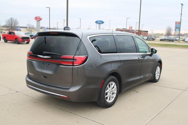 used 2023 Chrysler Pacifica car, priced at $27,850